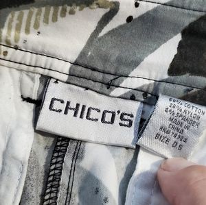 Chico's 0.5 Capri Shades of Gray Capris